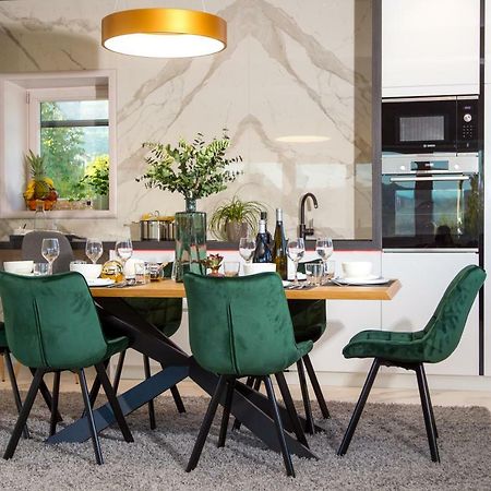 Apartmani Paklenica Noa สตารีกราด-ปาเคลนีซา ภายนอก รูปภาพ