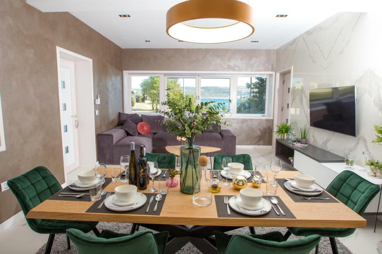 Apartmani Paklenica Noa สตารีกราด-ปาเคลนีซา ภายนอก รูปภาพ