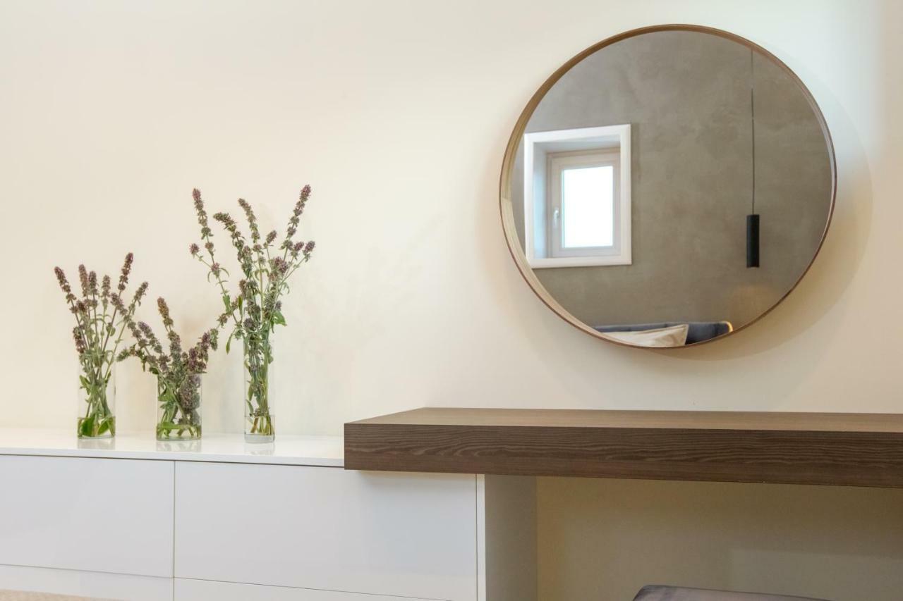 Apartmani Paklenica Noa สตารีกราด-ปาเคลนีซา ภายนอก รูปภาพ