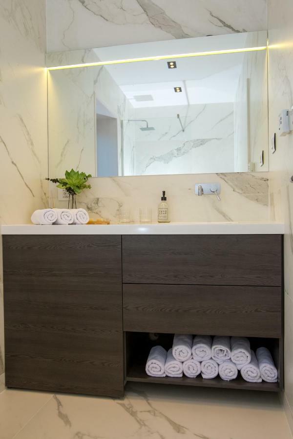 Apartmani Paklenica Noa สตารีกราด-ปาเคลนีซา ภายนอก รูปภาพ