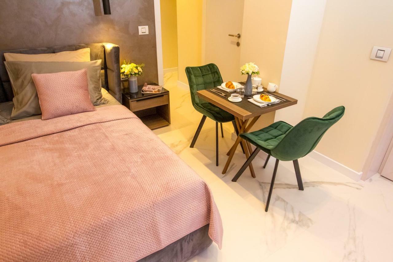 Apartmani Paklenica Noa สตารีกราด-ปาเคลนีซา ภายนอก รูปภาพ